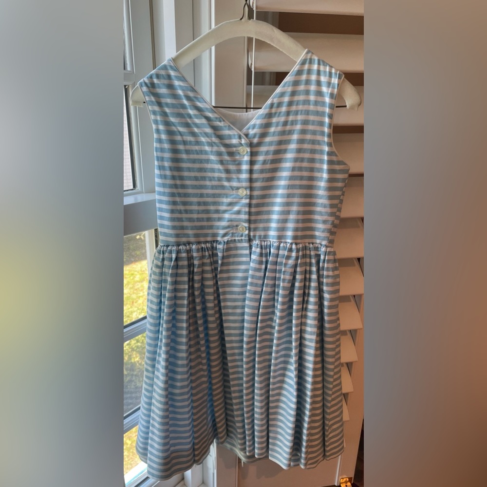 Pears and Beards Classic Girls Blue and White stripped dress. Sz 6